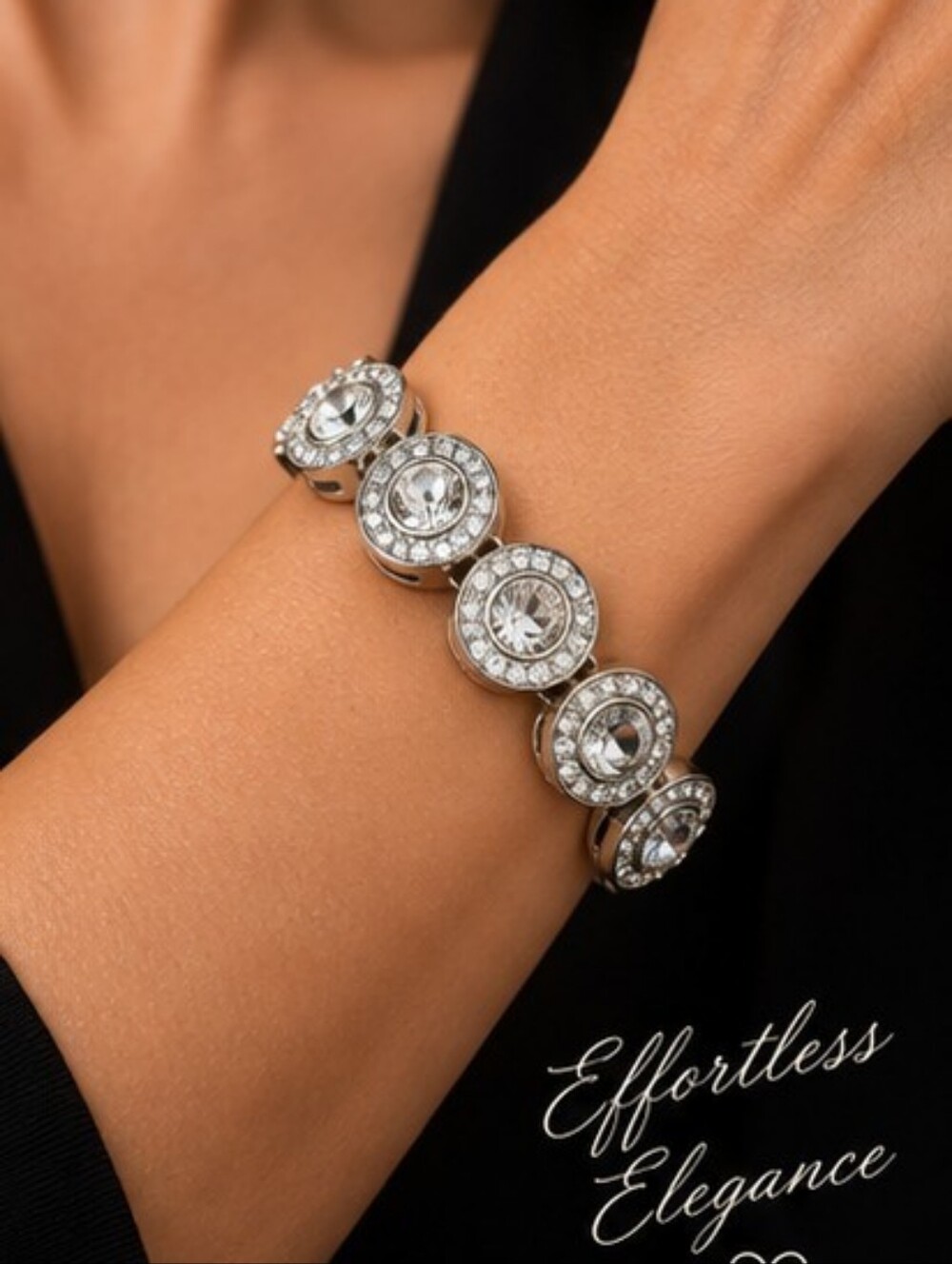 Sparkling Clear Crystal Rhinestone Halo Silver Tone Statement Bracelet 8 Inch - Picture 2 of 12